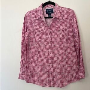 Wrangler Shirt Women’s Size Large Pink Breast Cancer Logo Pearl Snap Western